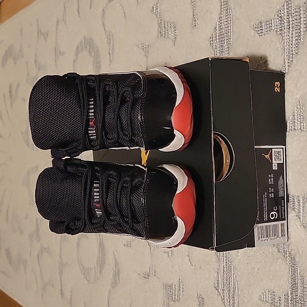 Jordan 1 MID Toddlers